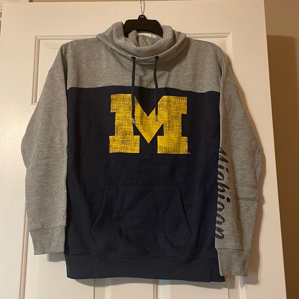 NWT Michigan sweatshirt womens large